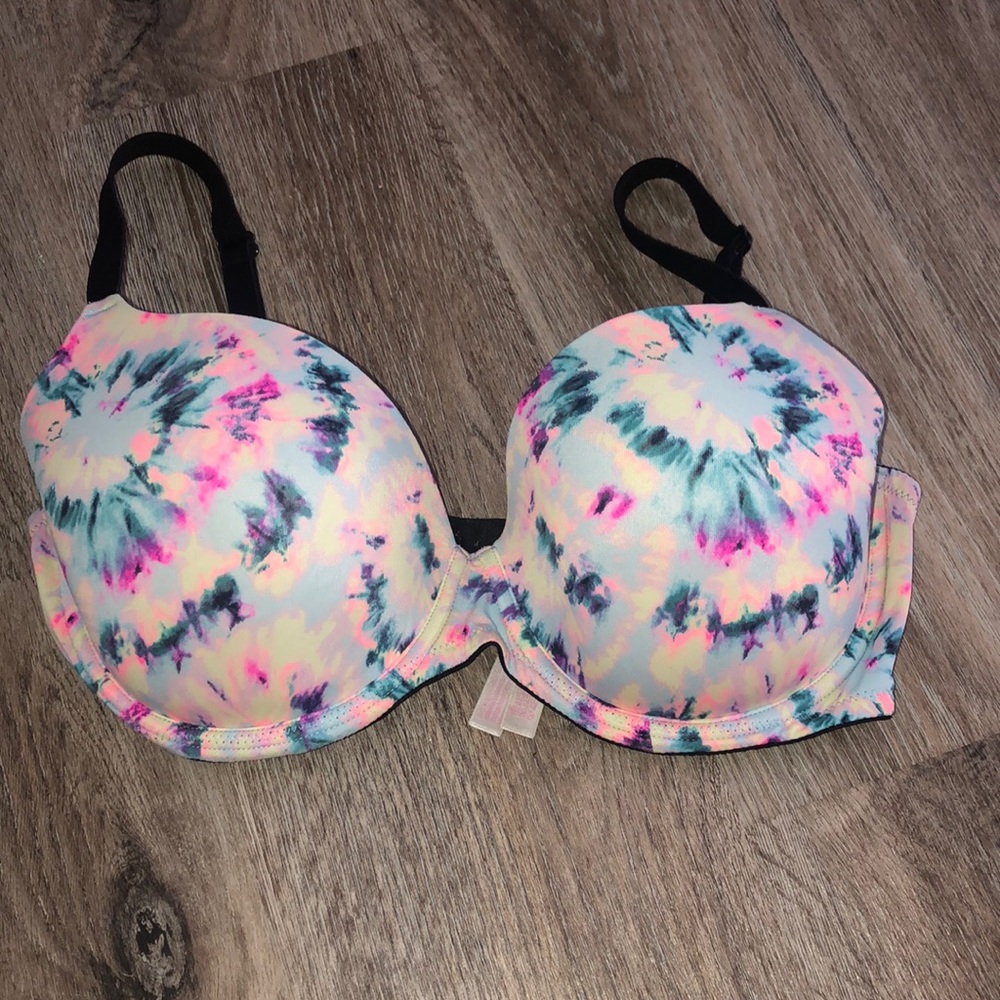 VS Pink Bra